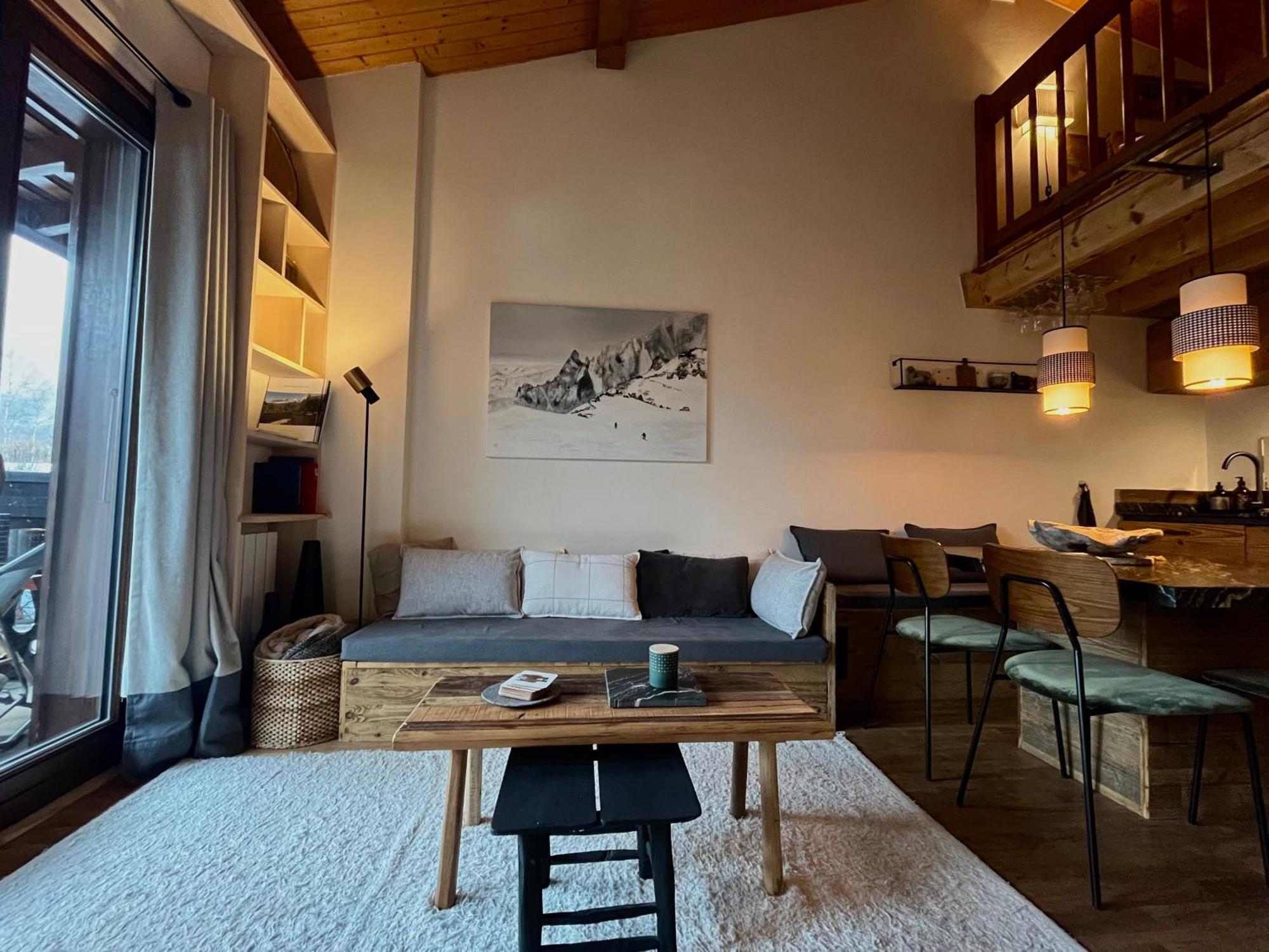 Appartement Ensoleille Aux Tines, Vue Massif Σαμονί Εξωτερικό φωτογραφία